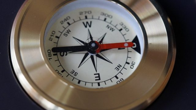 Compass 356774 1280