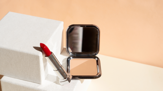 Peach Makeup