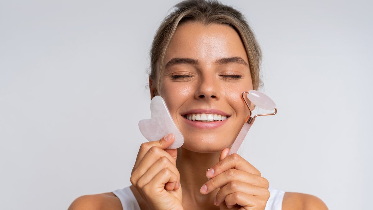 Course2 Taso026 Shutterstock 2015370200 Gua Sha2