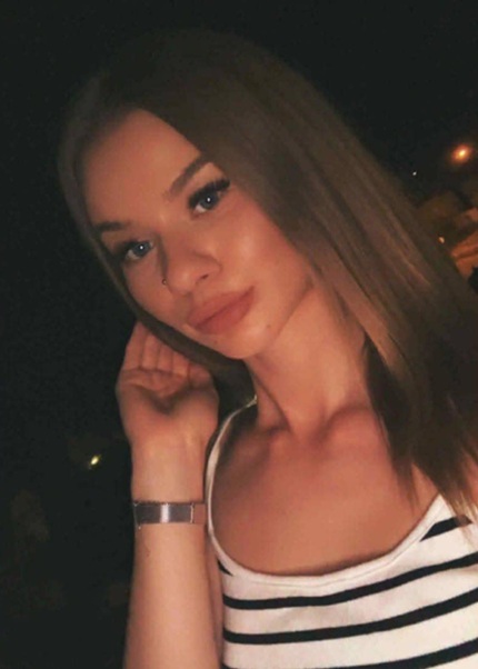 Kurilla Csenge
