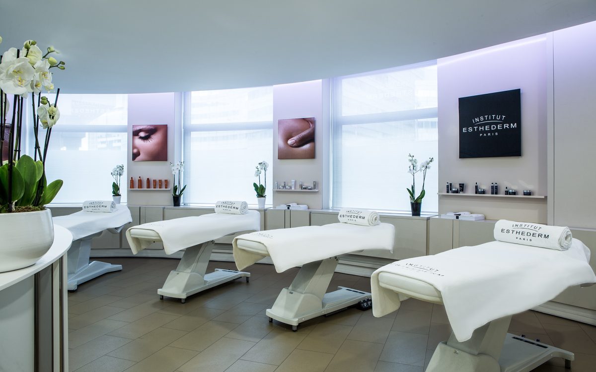 07estheparis Tri21 032321
